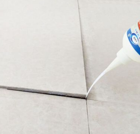 桥东瓷砖空鼓维修公司分享卫生间瓷砖脱落的原因可能有以下几点